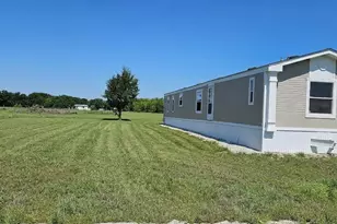 Aquilla Oaks Estate Lt 13 Hcr 2130, Whitney, TX 76692 - Photo 3