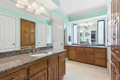 1902 Red Cypress Court, Arlington, TX 76012 - Photo 15