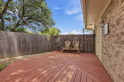 1902 Red Cypress Court, Arlington, TX 76012 - Photo 17