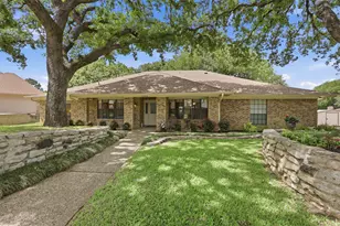 1902 Red Cypress Ct, Arlington, TX 76012 - Photo 1