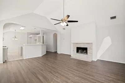 6504 Hillview Lane, Sachse, TX 75048 - Photo 7