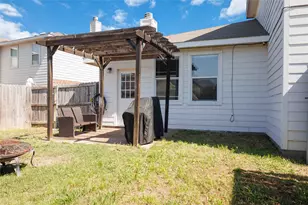 1838 Sierra Trail, Lancaster, TX 75146 - Photo 37