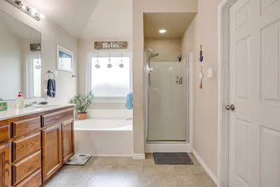 3321 Royal Crest Drive, Fort Worth, TX 76140 - Photo 23
