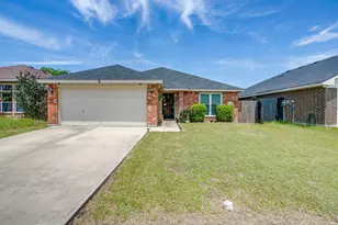 3321 Royal Crest Dr, Fort Worth, TX 76140 - Photo 1