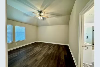 703 Moseley Lane, Greenville, TX 75402 - Photo 13