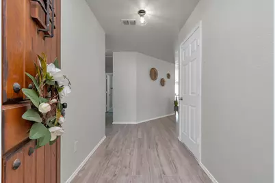 1037 Triple Crown Drive, Fort Worth, TX 76179 - Photo 5