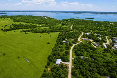 147 Lark Meadow Drive, Runaway Bay, TX 76426 - Photo 39
