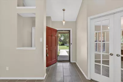 1225 Circle View Court, Grapevine, TX 76051 - Photo 5