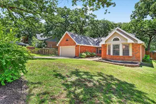 1225 Cir View Ct, Grapevine, TX 76051 - Photo 3