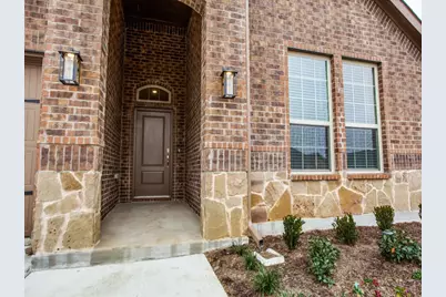 123 Lakeview Circle, Pilot Point, TX 76258 - Photo 5