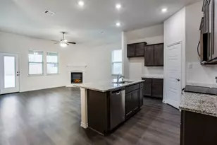 123 Lakeview Cir, Pilot Point, TX 76258 - Photo 15