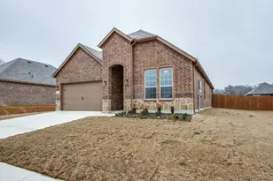 123 Lakeview Cir, Pilot Point, TX 76258 - Photo 1