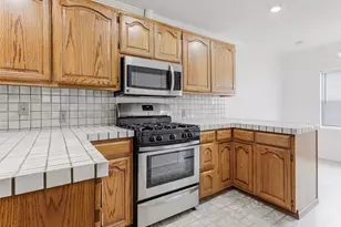 14025 Janwood Ln, Farmers Branch, TX 75234 - Photo 13