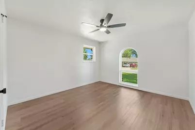 4108 Alicante Avenue, Fort Worth, TX 76133 - Photo 13