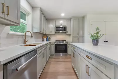 4108 Alicante Avenue, Fort Worth, TX 76133 - Photo 5