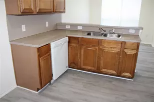 1706 Caravan Trail, Dallas, TX 75241 - Photo 13