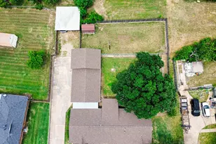 108 Mockingbird Ln, Weatherford, TX 76086 - Photo 5
