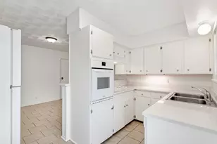 11038 Wyatt St, Dallas, TX 75218 - Photo 13