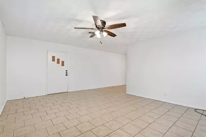 11038 Wyatt Street, Dallas, TX 75218 - Photo 5
