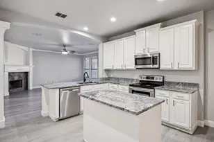 813 Lake Forest Trl, Little Elm, TX 75068 - Photo 7
