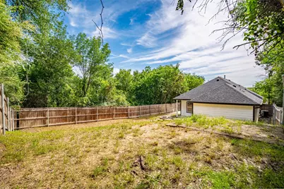 2955 Pearl Avenue, Fort Worth, TX 76106 - Photo 27
