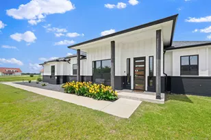140 Lone Elm Rd, Waxahachie, TX 75167 - Photo 3