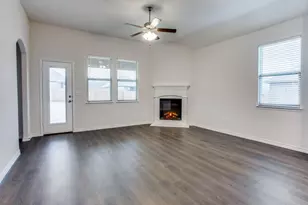 123 Lakeview Cir, Pilot Point, TX 76258 - Photo 11