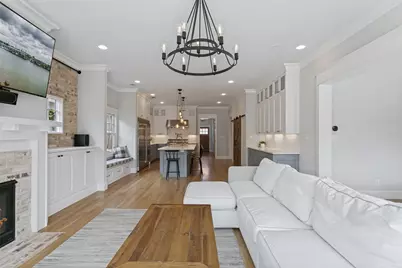 221 Austin Street, Grapevine, TX 76051 - Photo 3