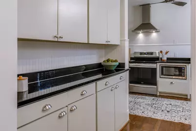 1111 N Winnetka Avenue, Dallas, TX 75208 - Photo 11