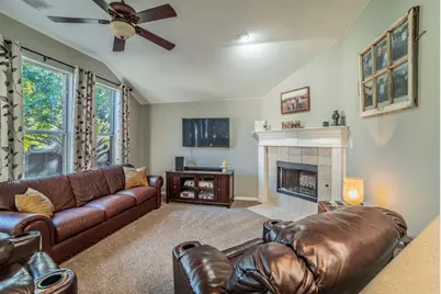 1620 Creekside Drive, Corinth, TX 76210 - Photo 5