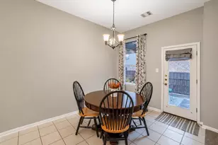 1620 Creekside Dr, Corinth, TX 76210 - Photo 13