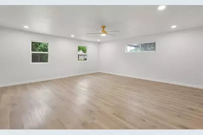 861 Woodcrest Drive, Hurst, TX 76053 - Photo 23