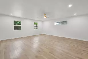 861 Woodcrest Dr, Hurst, TX 76053 - Photo 13
