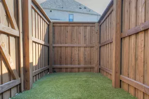14421 Greymoore Cir, Fort Worth, TX 76008 - Photo 27