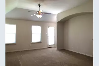 5004 Diamond Peak Court, McKinney, TX 75071 - Photo 9