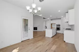 537 Oakmoss St, Little Elm, TX 76227 - Photo 7