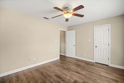 9126 Hanging Moss Drive, Granbury, TX 76049 - Photo 19