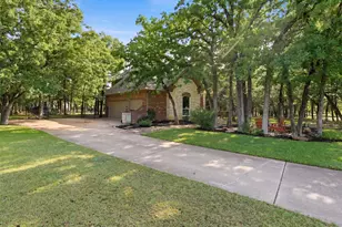 705 Boling Ranch Rd, Azle, TX 76020 - Photo 33
