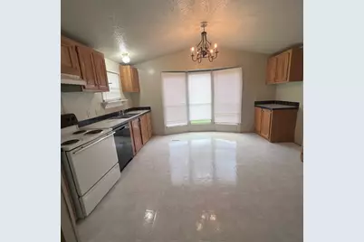 3007 Inwood Trail, Granbury, TX 76048 - Photo 3