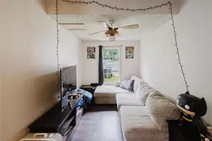 201 E Plummer St, Eastland, TX 76448 - Photo 13