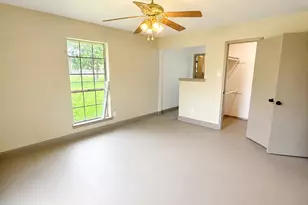 206 N Main St, Edgewood, TX 75117 - Photo 7