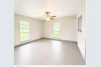 206 N Main Street, Edgewood, TX 75117 - Photo 3