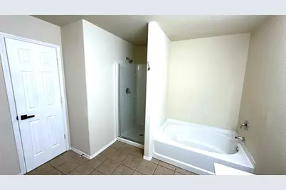 817 Lark Drive, Aubrey, TX 76227 - Photo 17