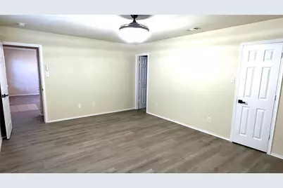 817 Lark Drive, Aubrey, TX 76227 - Photo 19