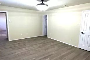 817 Lark Dr, Aubrey, TX 76227 - Photo 19
