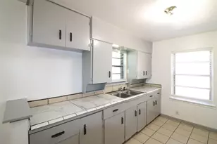 9107 Rustown Dr, Dallas, TX 75228 - Photo 7