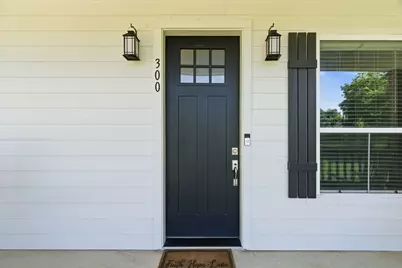 300 Mockingbird Lane, Springtown, TX 76082 - Photo 7