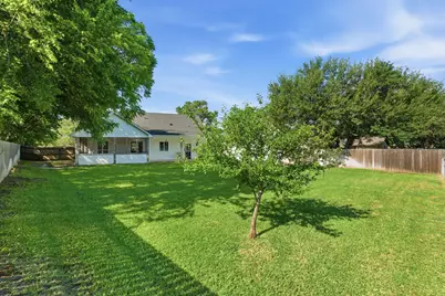 300 Mockingbird Lane, Springtown, TX 76082 - Photo 29