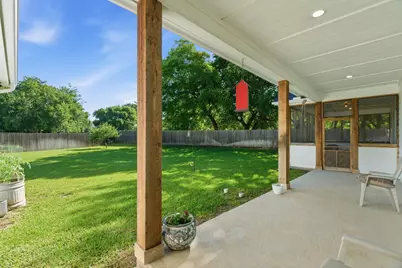 300 Mockingbird Lane, Springtown, TX 76082 - Photo 27