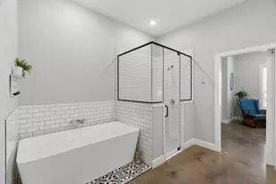 300 Mockingbird Ln, Springtown, TX 76082 - Photo 19